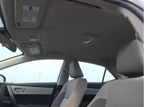 Classic Silver Metallic 2018 Toyota Corolla LE