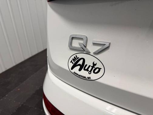 2021 Audi Q7 55 Premium Plus