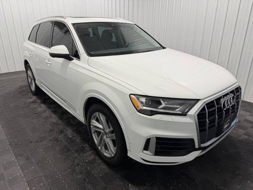 2021 Audi Q7 55 Premium Plus