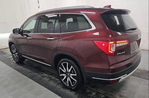 2019 Honda Pilot Touring 8-Passenger