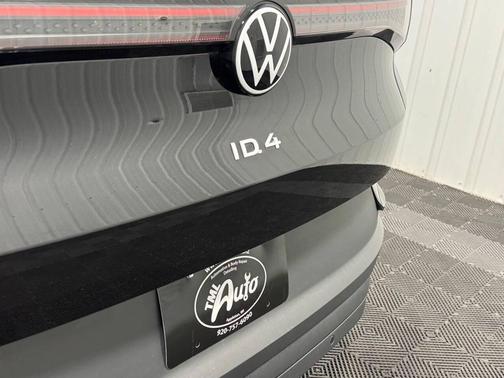 2023 Volkswagen ID.4 S