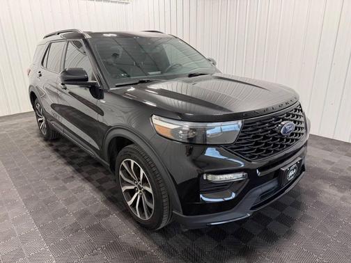 Agate Black 2022 Ford Explorer ST-Line