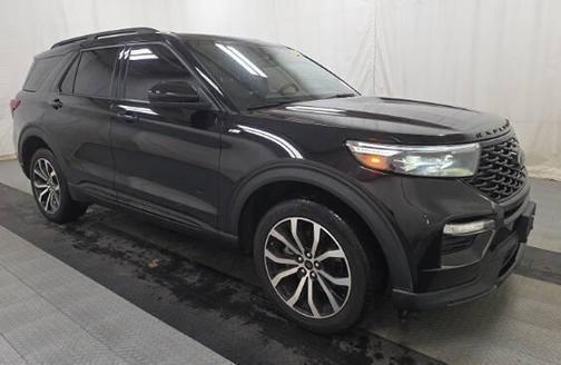 Agate Black 2022 Ford Explorer ST-Line