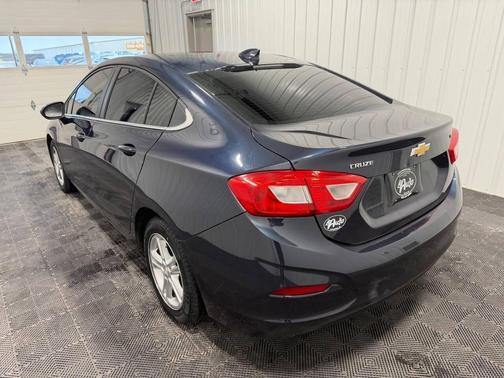 2016 Chevrolet Cruze LT Auto