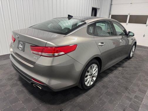 2017 Kia Optima EX