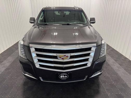 2017 Cadillac Escalade ESV Luxury