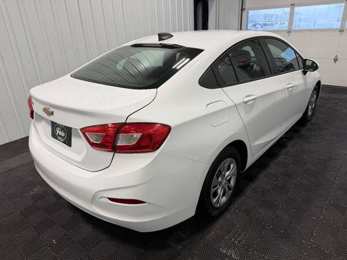 2019 Chevrolet Cruze LS