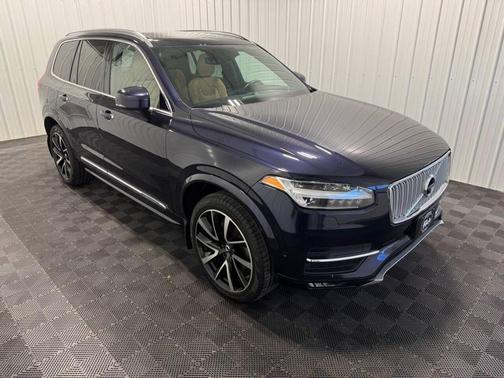 2019 Volvo XC90 T6 Inscription