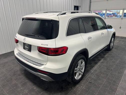 2023 Mercedes-Benz GLB 250 4MATIC