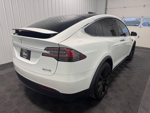 2017 Tesla Model X P100D