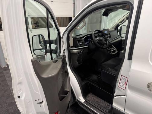 2020 Ford Transit-250 Base