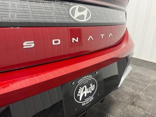 Ultimate red 2025 Hyundai SONATA SEL