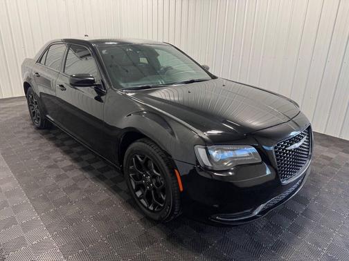 2019 Chrysler 300 S