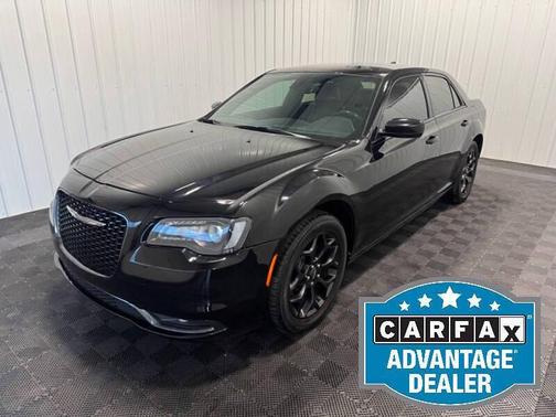 2019 Chrysler 300 S