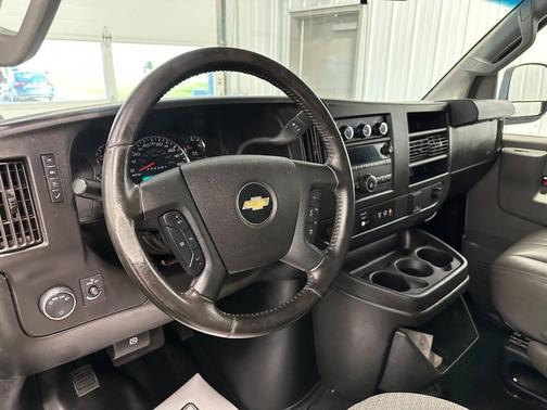 2020 Chevrolet Express 2500 RWD 2500 Regular Wheelbase WT