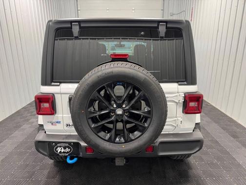 2022 Jeep Wrangler Unlimited 4xe Sahara