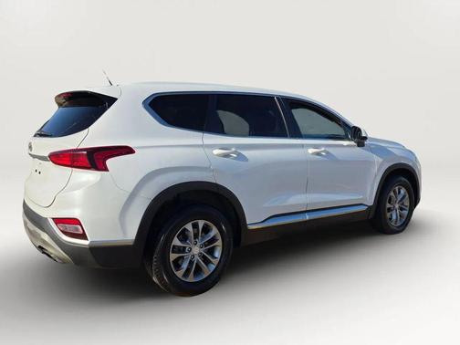 2019 Hyundai SANTA FE SE 2.4