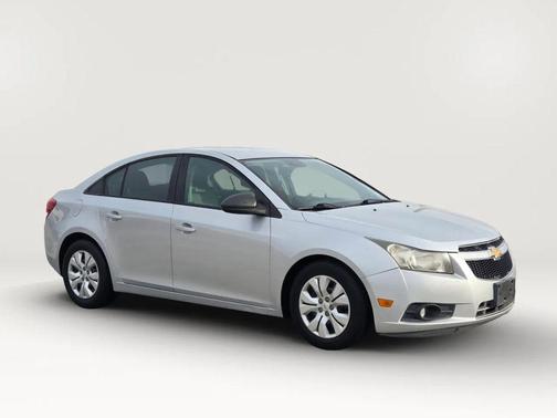 2013 Chevrolet Cruze LS