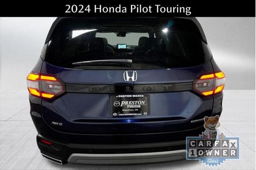 2024 Honda Pilot Touring 8-Passenger