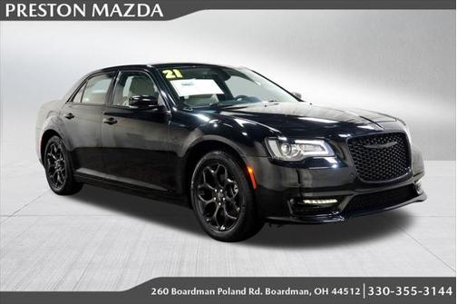 2021 Chrysler 300 Touring
