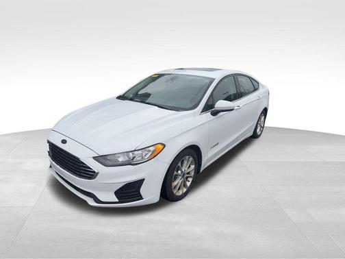 2019 Ford Fusion Hybrid SE