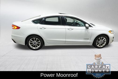 2019 Ford Fusion Hybrid SE