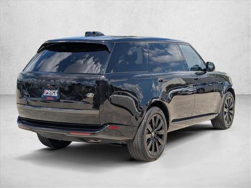 2023 Land Rover Range Rover P530 SE