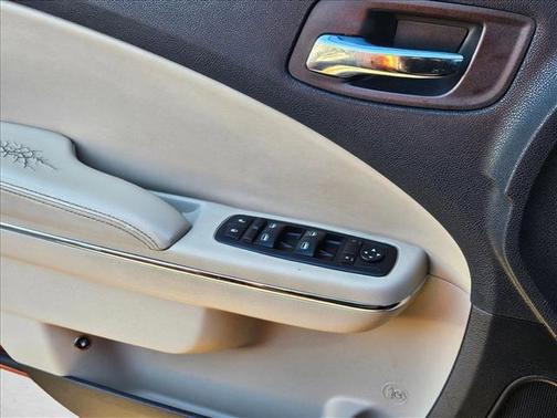 2011 Dodge Charger Base