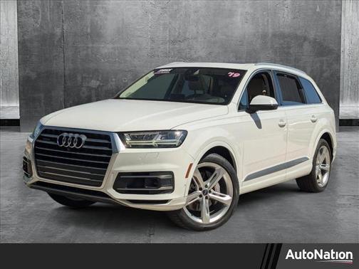 2019 Audi Q7 55 Prestige