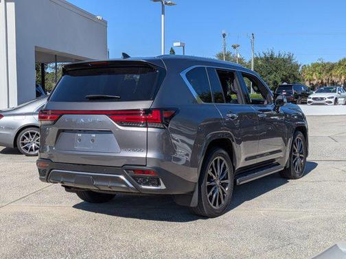 2023 Lexus LX 600 Base