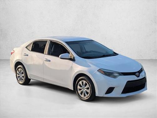 Super White 2016 Toyota Corolla L