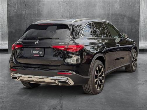 2025 Mercedes-Benz GLC 350e Base