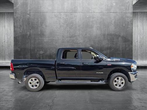 2019 RAM 2500 Big Horn Crew Cab 4x4 6'4' Box