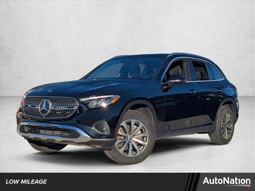 2025 Mercedes-Benz GLC 300 Base