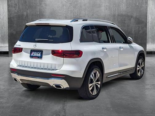 2025 Mercedes-Benz GLB 250 Base