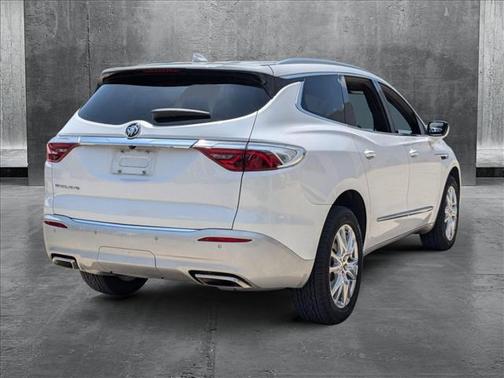 2024 Buick Enclave Essence FWD