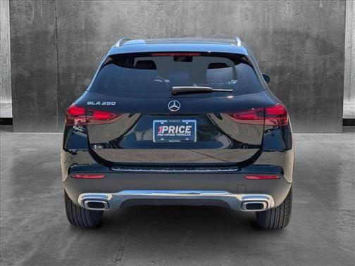 2025 Mercedes-Benz GLA 250 Base