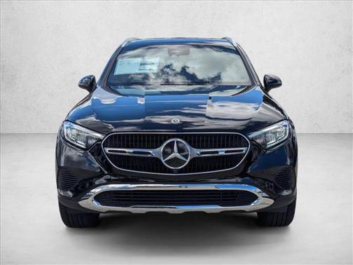 2026 Mercedes-Benz GLC 300 4MATIC