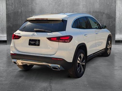 2025 Mercedes-Benz GLA 250 Base