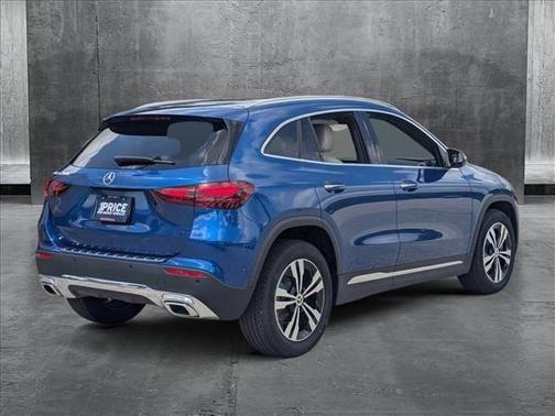 2025 Mercedes-Benz GLA 250 Base