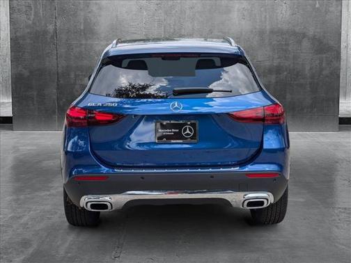 2025 Mercedes-Benz GLA 250 Base