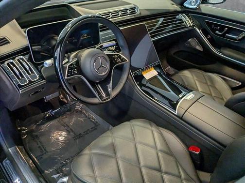 2025 Mercedes-Benz S-Class Maybach S 680