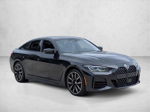 Black Sapphire Metallic 2023 BMW M440 i xDrive