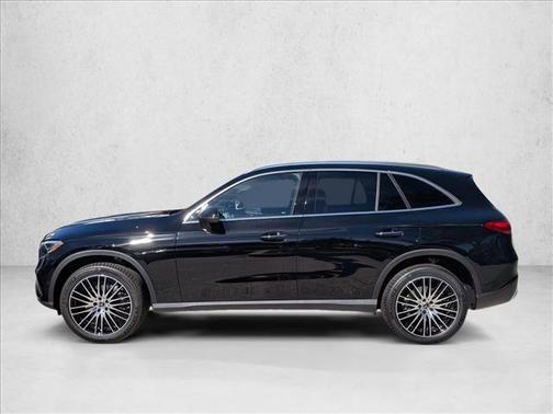2026 Mercedes-Benz GLC 300 Base