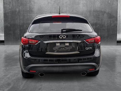 2016 INFINITI QX70 Base
