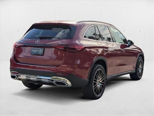 2026 Mercedes-Benz GLC 300 4MATIC