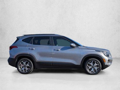 Steel Gray 2021 Kia Seltos EX