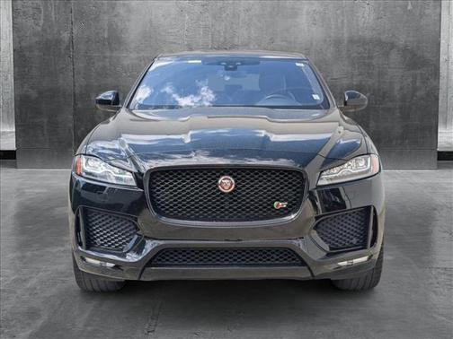 2018 Jaguar F-PACE S