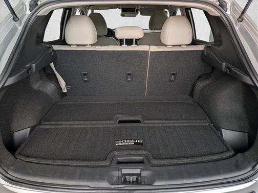 2020 Nissan Rogue Sport SV