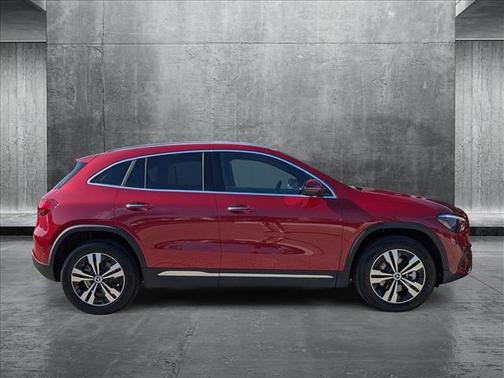 2025 Mercedes-Benz GLA 250 Base